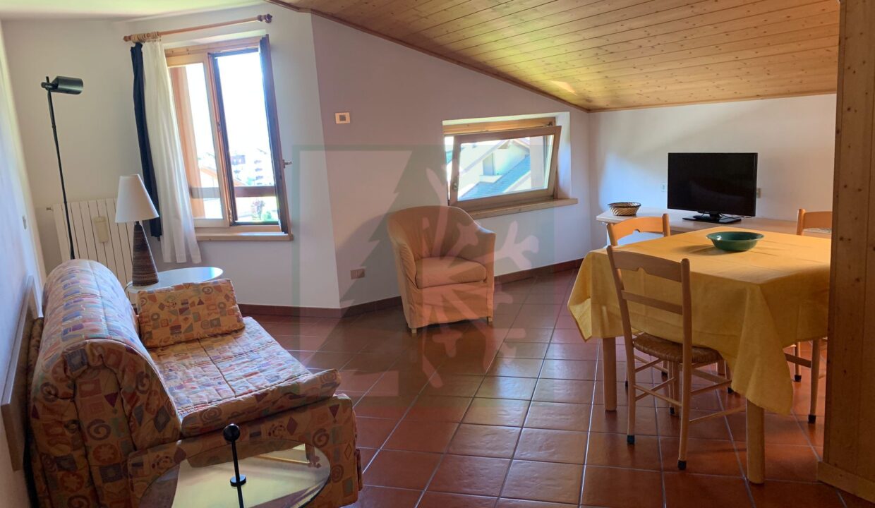 c5b3ffef-9ca7-4baa-bfb9-d99ea1e45bf7