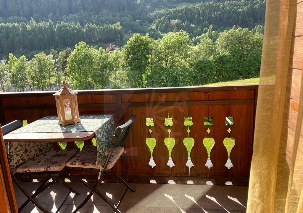 16c17374-c842-4c84-869a-7ce5d5a45793