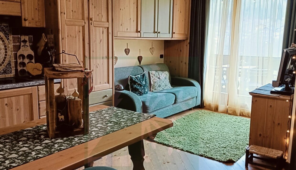 1e8957d1-efc5-4b82-b74a-95e7b127c889